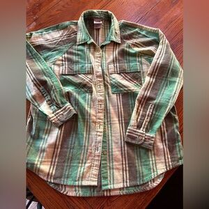 NWOT - Women’s NorthFace Flannel XL